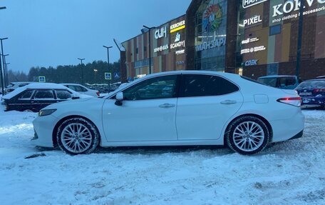 Toyota Camry, 2018 год, 2 850 000 рублей, 13 фотография