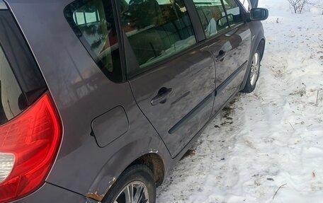 Renault Scenic III, 2004 год, 150 000 рублей, 4 фотография