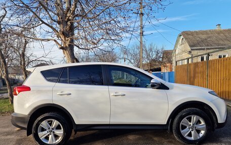 Toyota RAV4, 2013 год, 2 100 000 рублей, 2 фотография