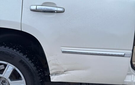 Cadillac Escalade III, 2008 год, 1 250 000 рублей, 18 фотография