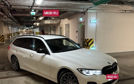 BMW 3 серия, 2019 год, 4 450 000 рублей, 15 фотография