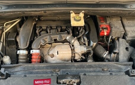 Citroen C4 Picasso II рестайлинг, 2011 год, 530 000 рублей, 16 фотография