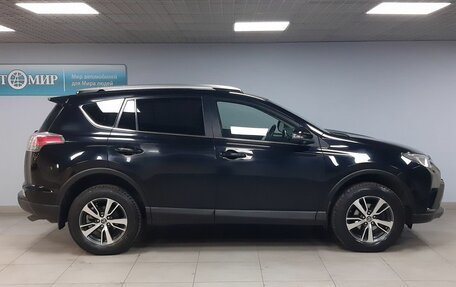 Toyota RAV4, 2018 год, 2 963 000 рублей, 4 фотография