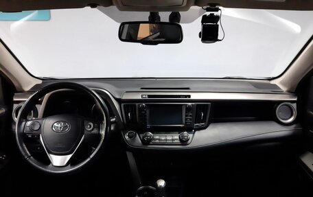 Toyota RAV4, 2018 год, 2 963 000 рублей, 16 фотография