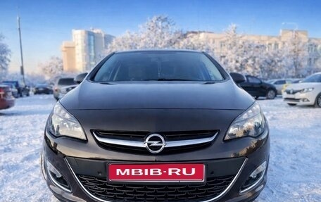 Opel Astra J, 2014 год, 1 075 000 рублей, 1 фотография