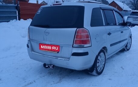 Opel Zafira B, 2007 год, 720 000 рублей, 4 фотография
