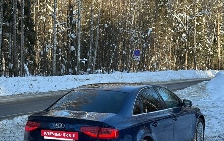 Audi A4, 2012 год, 1 490 000 рублей, 4 фотография