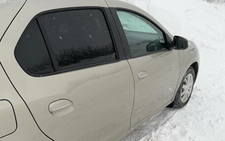 Renault Logan II, 2018 год, 530 000 рублей, 7 фотография