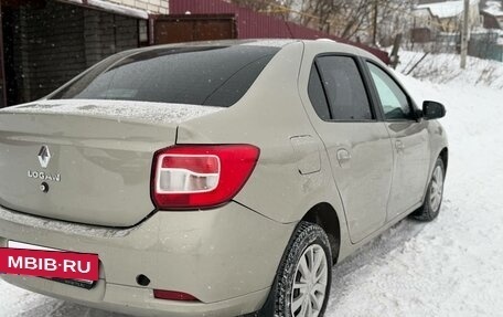 Renault Logan II, 2018 год, 530 000 рублей, 10 фотография