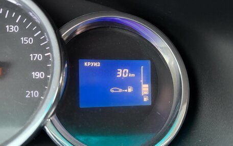 Renault Logan II, 2018 год, 530 000 рублей, 15 фотография