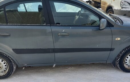 KIA Rio II, 2006 год, 300 000 рублей, 7 фотография