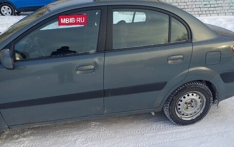 KIA Rio II, 2006 год, 300 000 рублей, 3 фотография