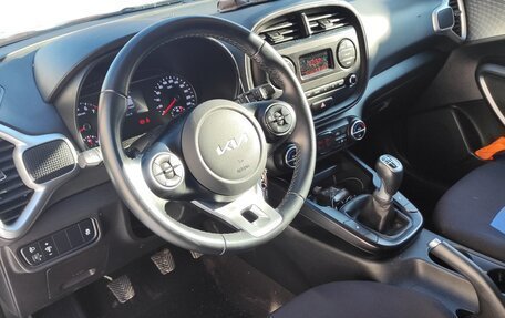 KIA Soul III, 2022 год, 1 800 000 рублей, 2 фотография