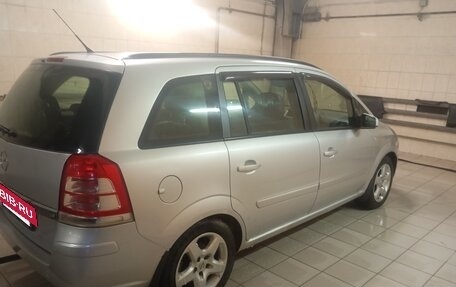 Opel Zafira B, 2008 год, 400 000 рублей, 3 фотография