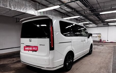 Honda Stepwgn, 2023 год, 3 000 000 рублей, 5 фотография