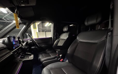 Honda Stepwgn, 2023 год, 3 000 000 рублей, 15 фотография