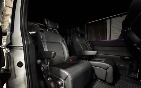 Honda Stepwgn, 2023 год, 3 000 000 рублей, 18 фотография