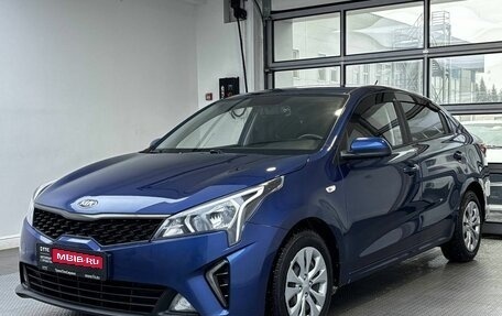 KIA Rio IV, 2021 год, 1 735 000 рублей, 1 фотография