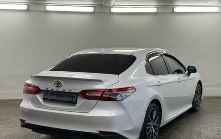 Toyota Camry, 2022 год, 3 750 000 рублей, 4 фотография