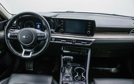 KIA K5, 2021 год, 2 320 000 рублей, 13 фотография