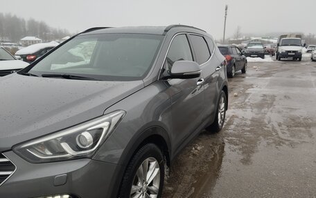 Hyundai Santa Fe III рестайлинг, 2016 год, 2 000 000 рублей, 3 фотография
