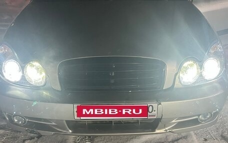 Hyundai Sonata IV рестайлинг, 2004 год, 360 000 рублей, 13 фотография