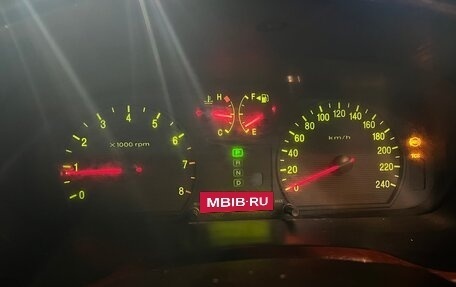 Hyundai Sonata IV рестайлинг, 2004 год, 360 000 рублей, 22 фотография