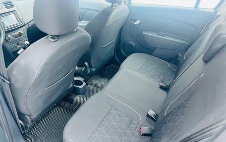 Renault Logan II, 2019 год, 999 000 рублей, 20 фотография