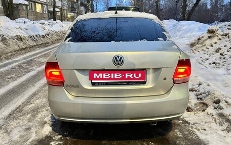 Volkswagen Polo VI (EU Market), 2011 год, 660 000 рублей, 3 фотография