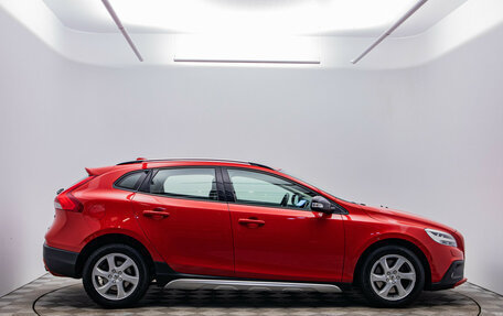 Volvo V40 Cross Country I, 2018 год, 2 120 000 рублей, 4 фотография