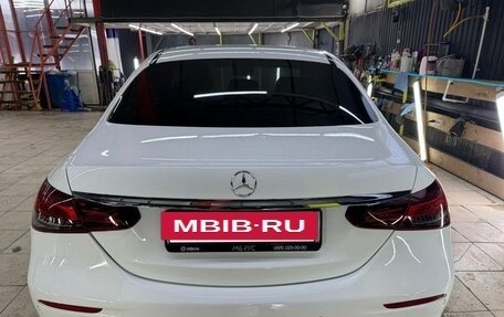 Mercedes-Benz E-Класс, 2021 год, 3 700 000 рублей, 7 фотография