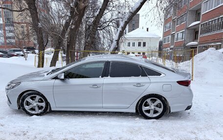 Hyundai Sonata VII, 2019 год, 1 720 000 рублей, 2 фотография
