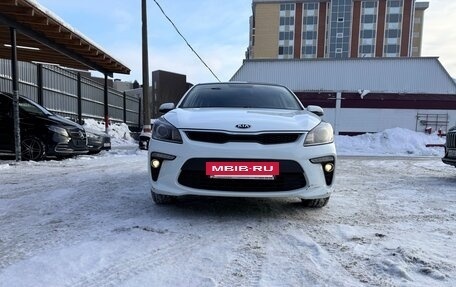 KIA Rio IV, 2017 год, 1 400 000 рублей, 15 фотография