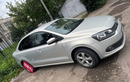 Volkswagen Polo VI (EU Market), 2012 год, 675 000 рублей, 1 фотография