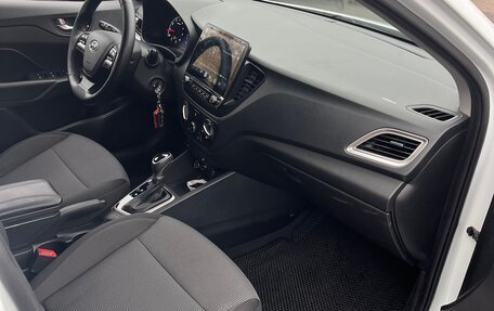 Hyundai Solaris II рестайлинг, 2019 год, 1 500 000 рублей, 3 фотография