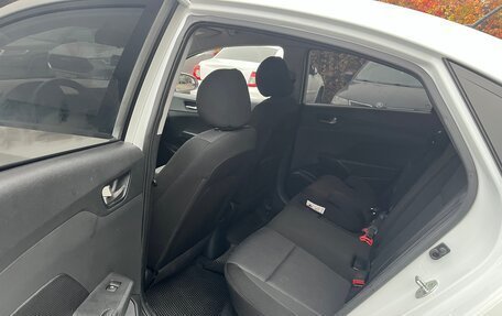 Hyundai Solaris II рестайлинг, 2019 год, 1 500 000 рублей, 6 фотография