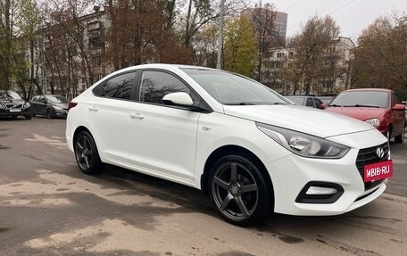 Hyundai Solaris II рестайлинг, 2019 год, 1 500 000 рублей, 10 фотография