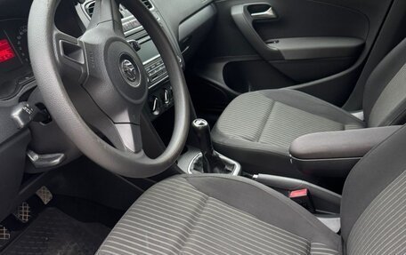 Volkswagen Polo VI (EU Market), 2012 год, 675 000 рублей, 4 фотография