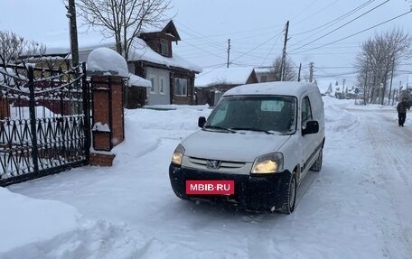 Peugeot Partner II рестайлинг 2, 2008 год, 260 000 рублей, 3 фотография