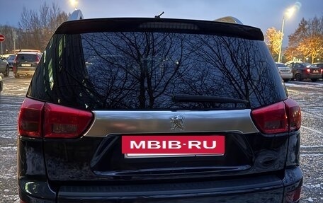 Peugeot 4007, 2010 год, 980 000 рублей, 3 фотография