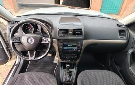 Skoda Yeti I рестайлинг, 2014 год, 1 620 000 рублей, 8 фотография