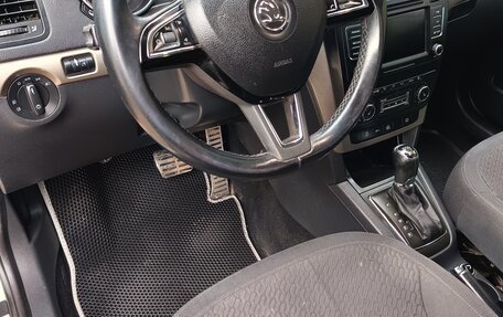 Skoda Yeti I рестайлинг, 2014 год, 1 620 000 рублей, 19 фотография