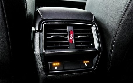 Skoda Karoq I, 2021 год, 3 050 000 рублей, 21 фотография