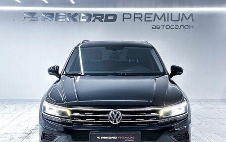 Volkswagen Tiguan II, 2017 год, 2 950 000 рублей, 10 фотография