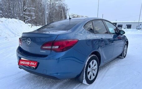 Opel Astra J, 2014 год, 1 020 000 рублей, 6 фотография