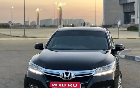 Honda Accord IX рестайлинг, 2013 год, 1 295 000 рублей, 4 фотография