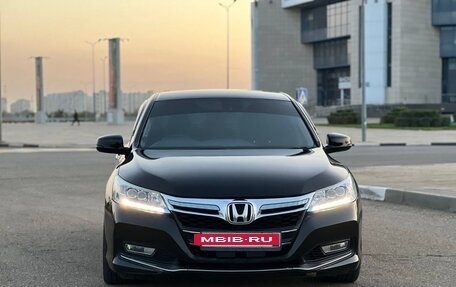 Honda Accord IX рестайлинг, 2013 год, 1 295 000 рублей, 2 фотография