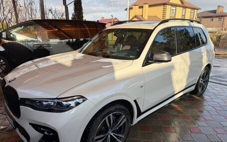 BMW X7, 2022 год, 9 300 000 рублей, 2 фотография