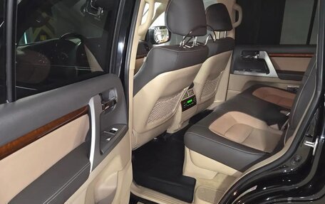 Toyota Land Cruiser 200, 2012 год, 4 200 000 рублей, 12 фотография