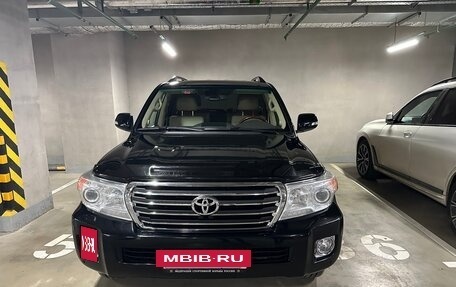 Toyota Land Cruiser 200, 2012 год, 4 200 000 рублей, 2 фотография
